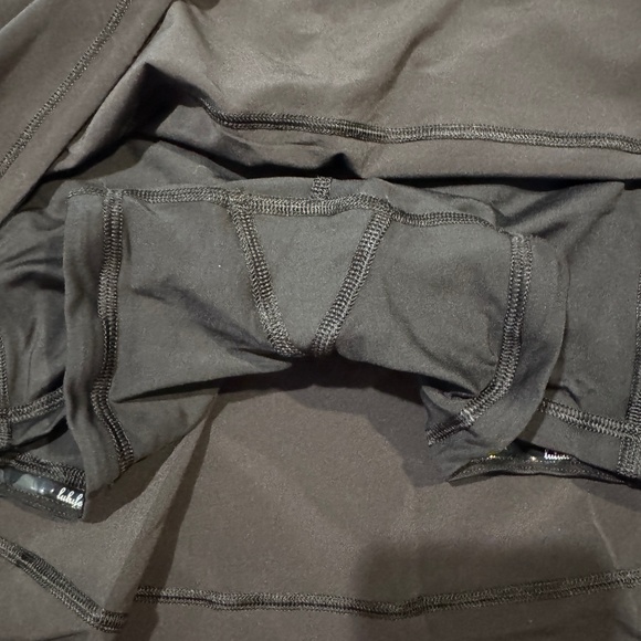 EUC Lululemon Pace Rival Skort - 13.5" - Picture 8 of 8